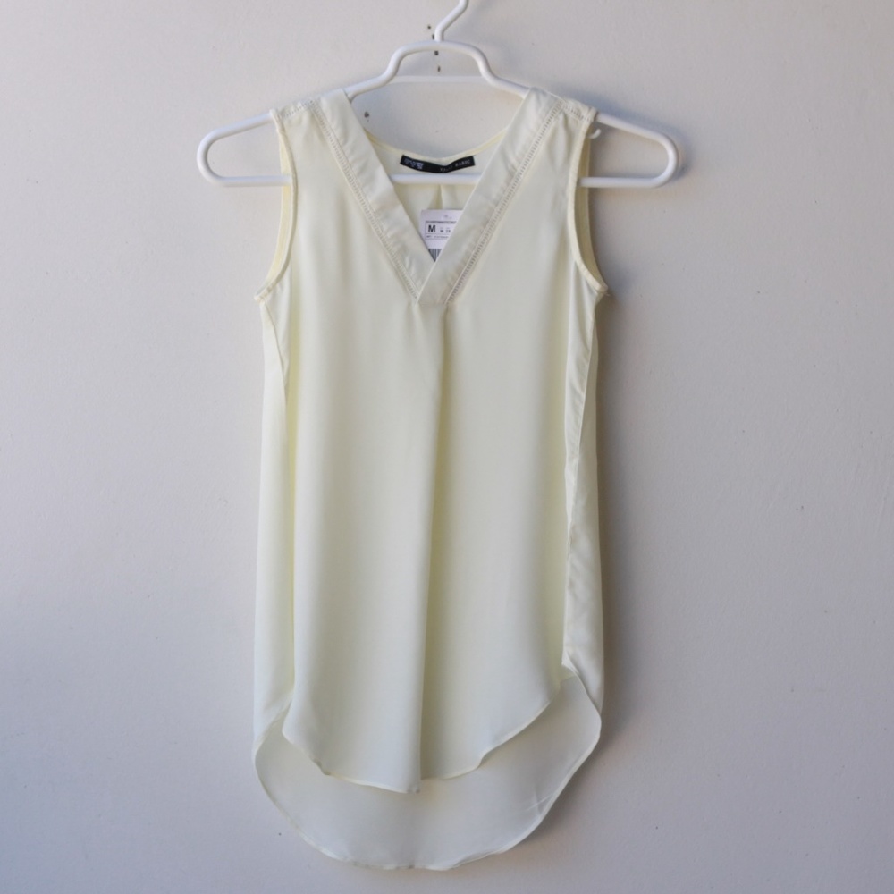 Off white chiffon tank NWT